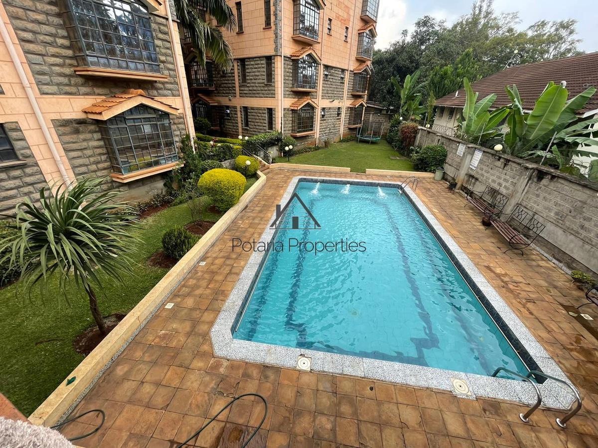 3 Bed Apartment with En Suite in Westlands Area - 4