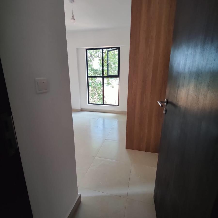 Serviced 1 Bed Apartment with Swimming Pool at Gigiri - 3