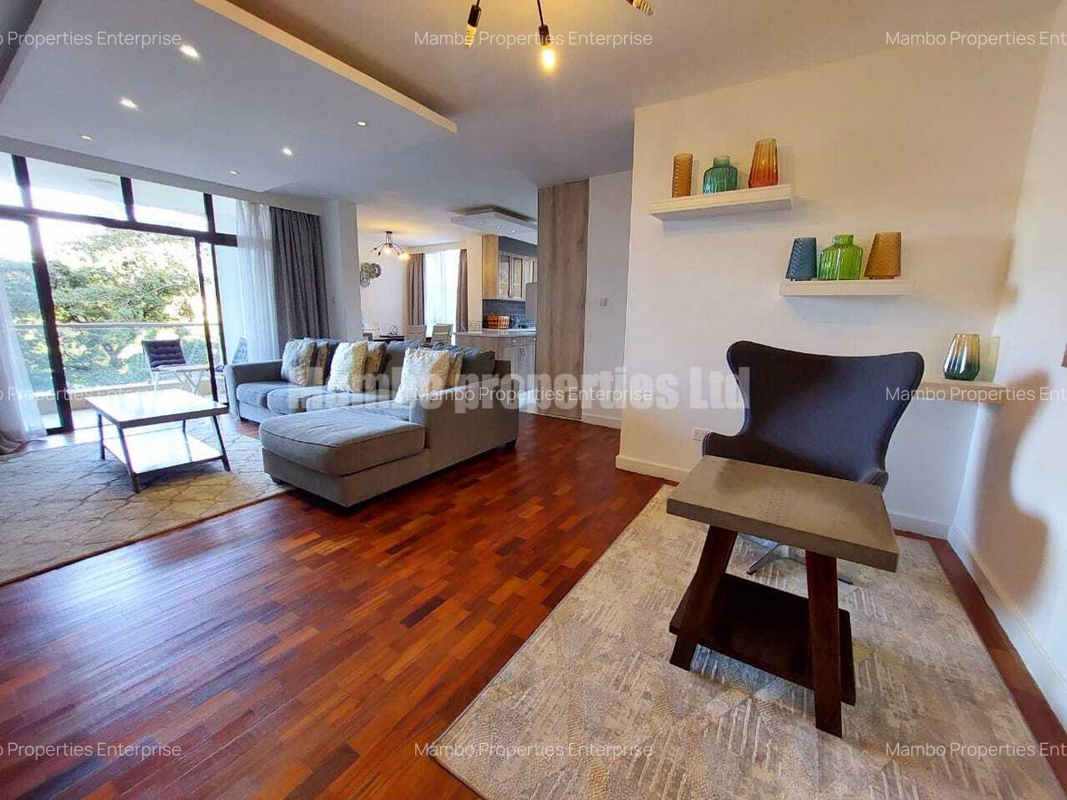 Serviced 2 Bed Apartment with En Suite at Kitale Lane - 5