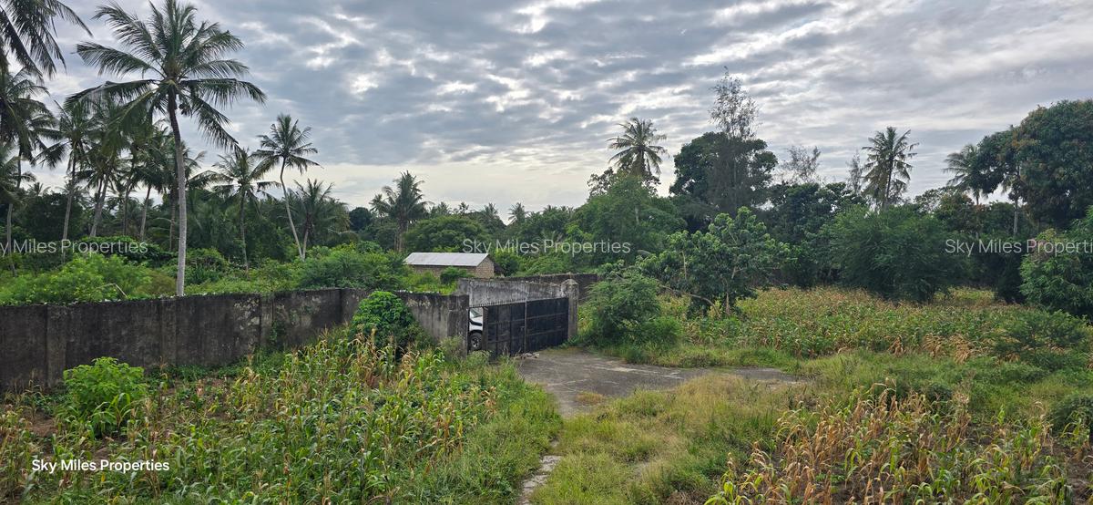 6 ac Land at Bomani - 15