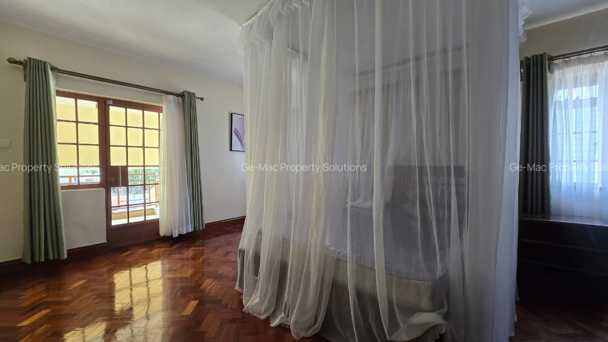 3 Bed Townhouse with En Suite in Karen - 9