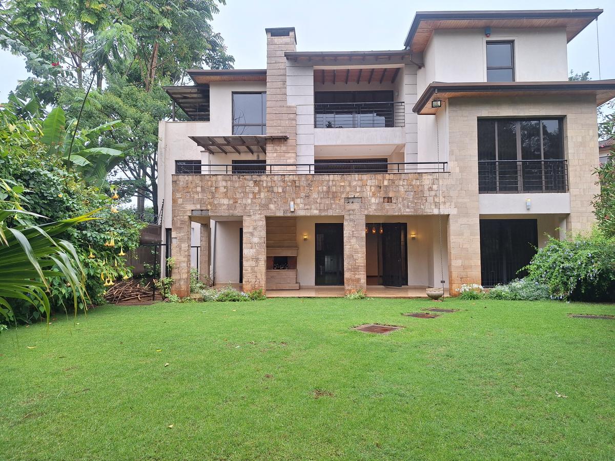 5 Bed Townhouse with En Suite in Lavington - 5