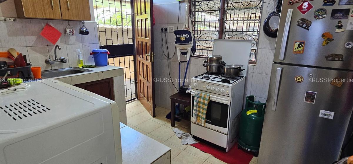 2 Bed House with En Suite in Bamburi - 5