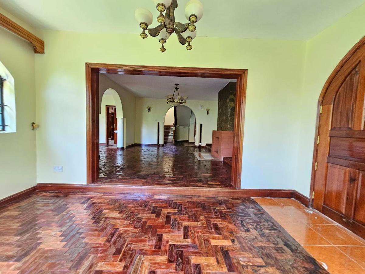 4 Bed House with En Suite in Kitisuru - 9