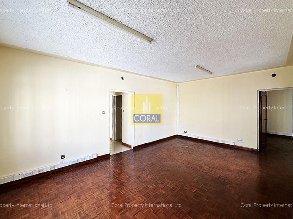 Office in Westlands Area - 5