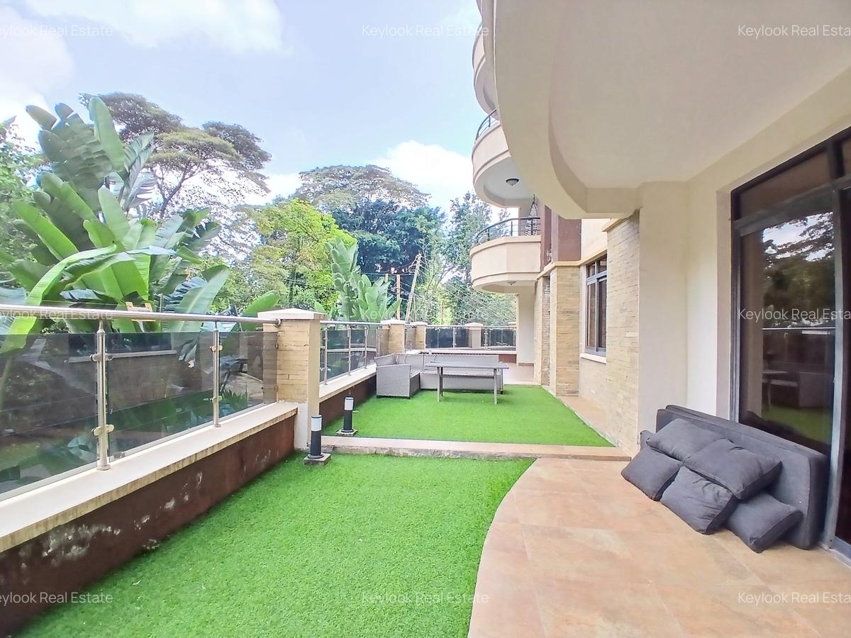 3 Bed Apartment with En Suite at Riverside Drive - 2