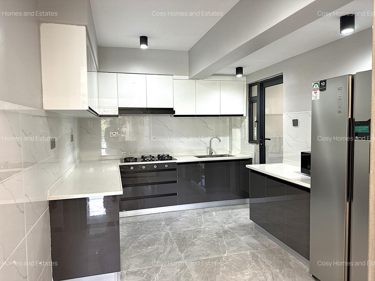 4 Bed Apartment with En Suite at Kilimani - 9