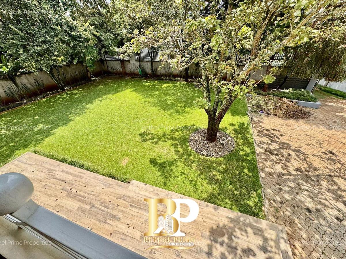 4 Bed Townhouse with En Suite in Runda - 16