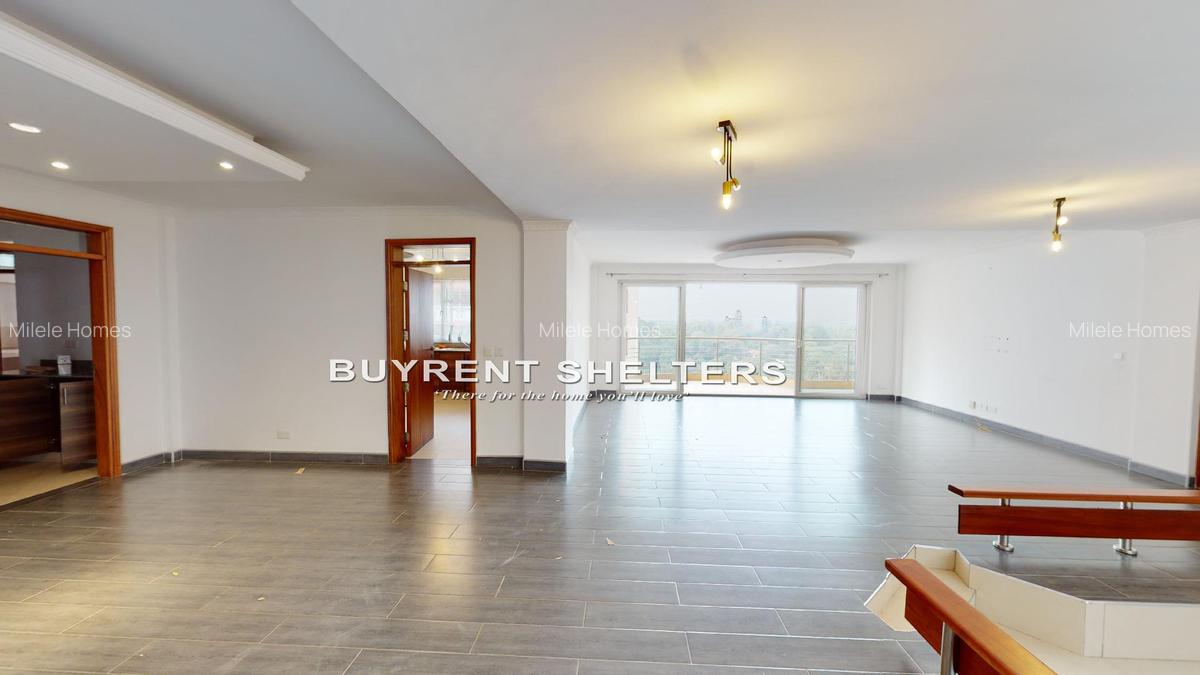 3 Bed Apartment with En Suite at Githuri Rd - 7