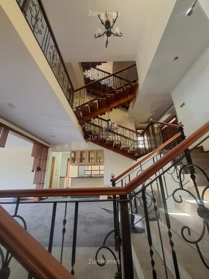 5 Bed Townhouse with En Suite in Lavington - 5