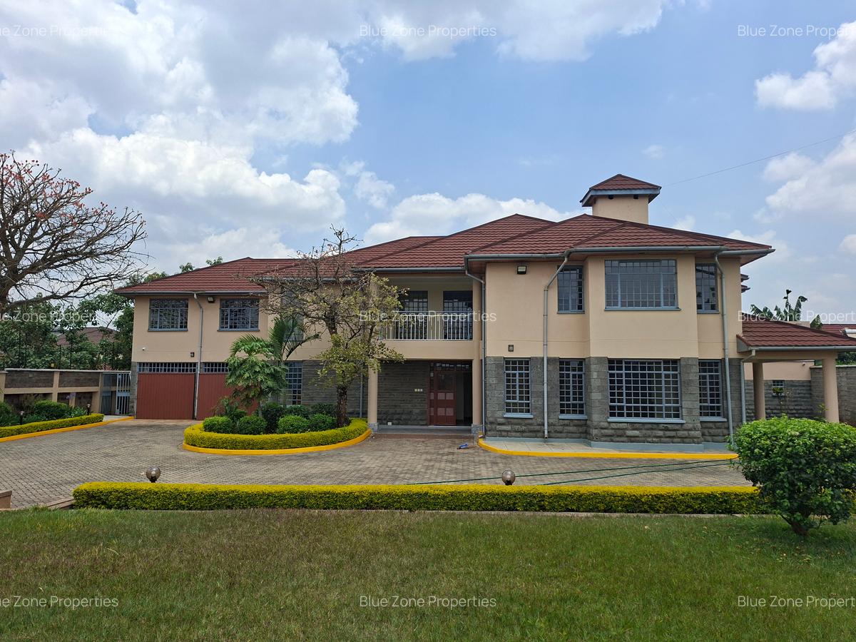 5 Bed House with En Suite at Off Mimosa Rd - 1