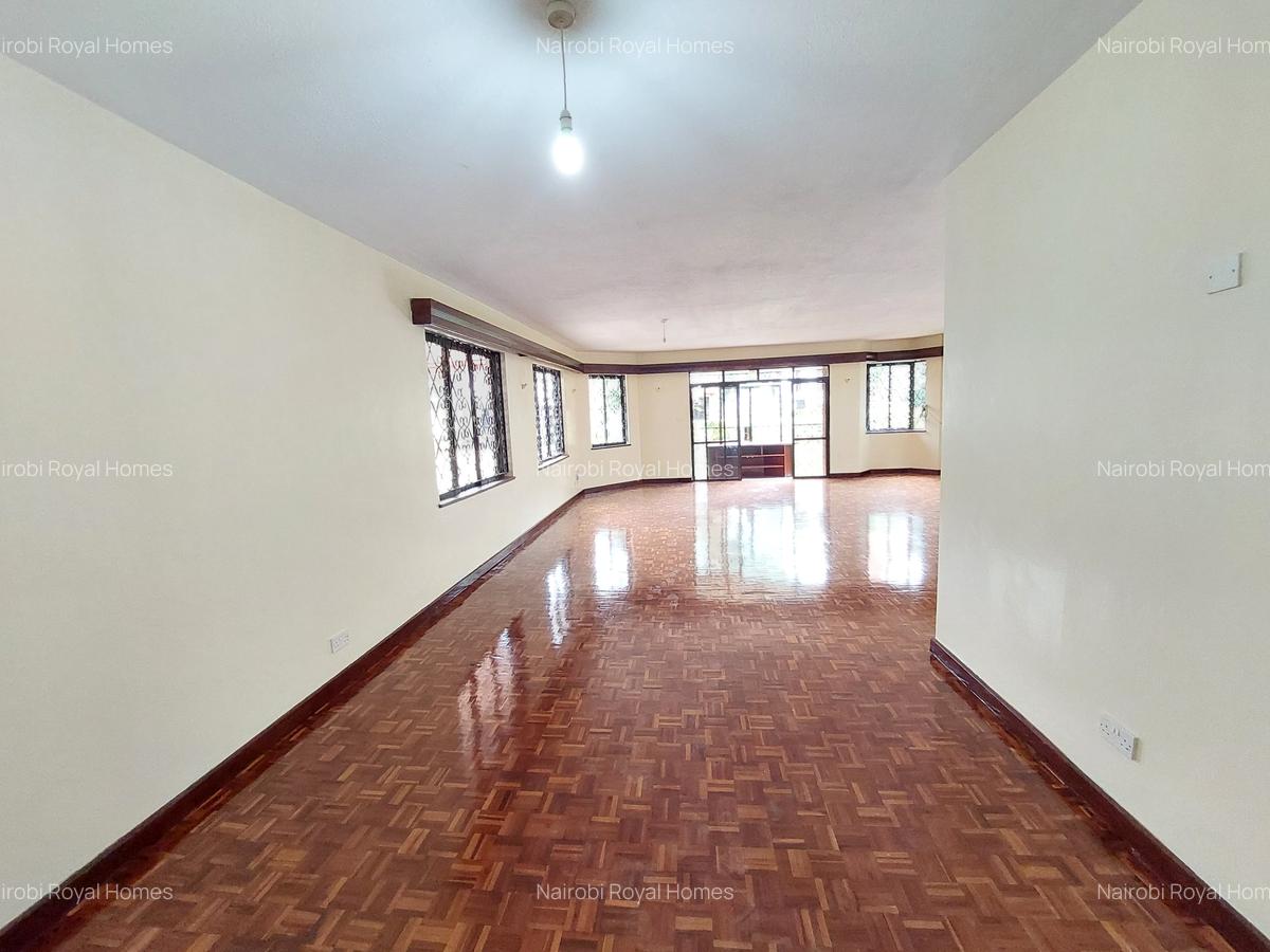 6 Bed Townhouse with En Suite at Kilimani Road - 8