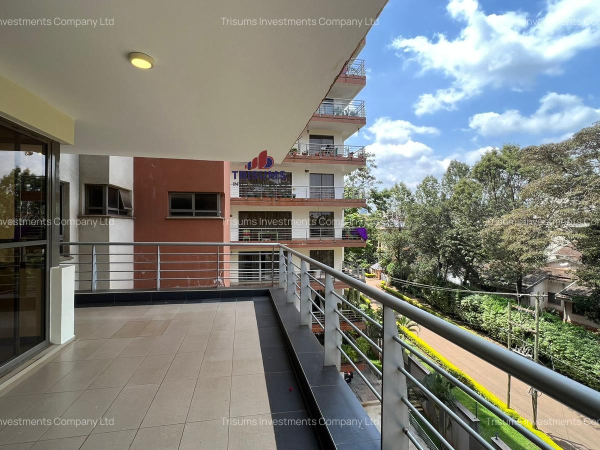 3 Bed Apartment with En Suite in Westlands Area - 15
