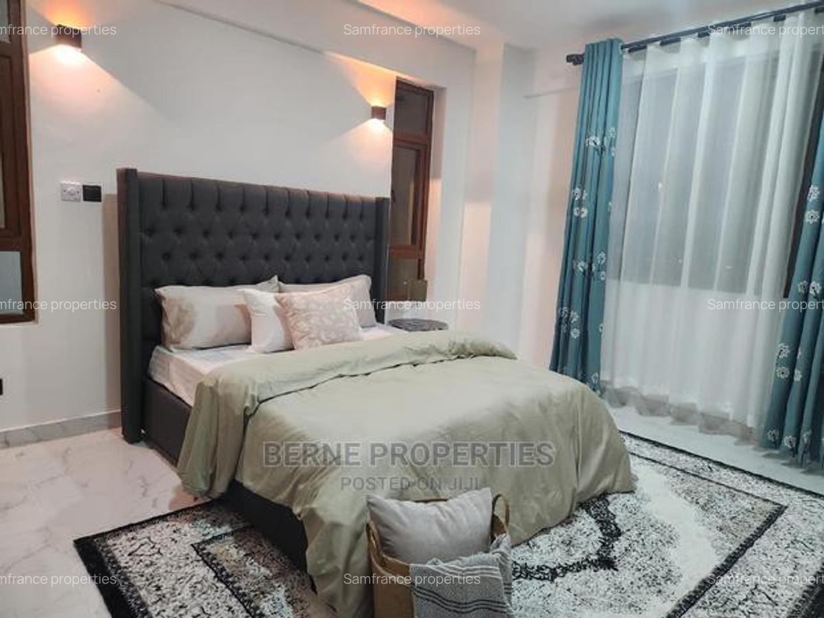 Serviced 3 Bed Apartment with En Suite at Off Links Road - 8