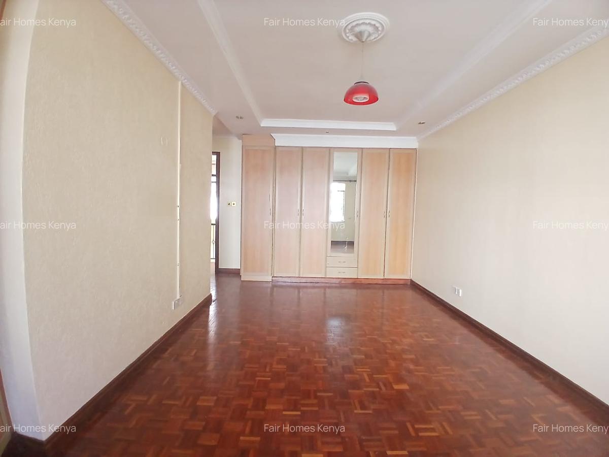 4 Bed Townhouse with En Suite at Manyani East - 17