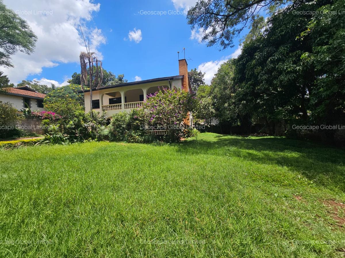 5 Bed House with En Suite in Nyari - 11