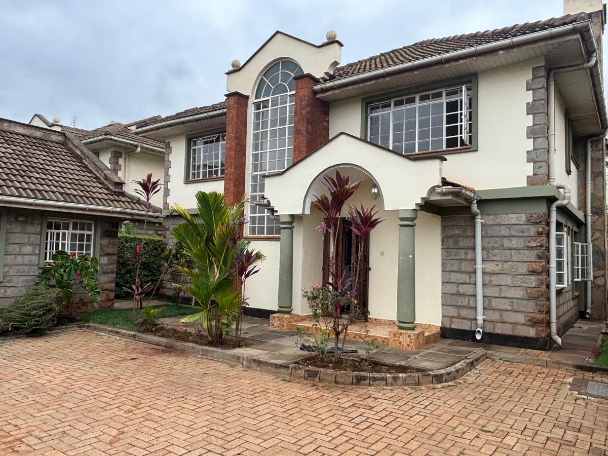 4 Bed Villa with En Suite in Kiambu Road - 5
