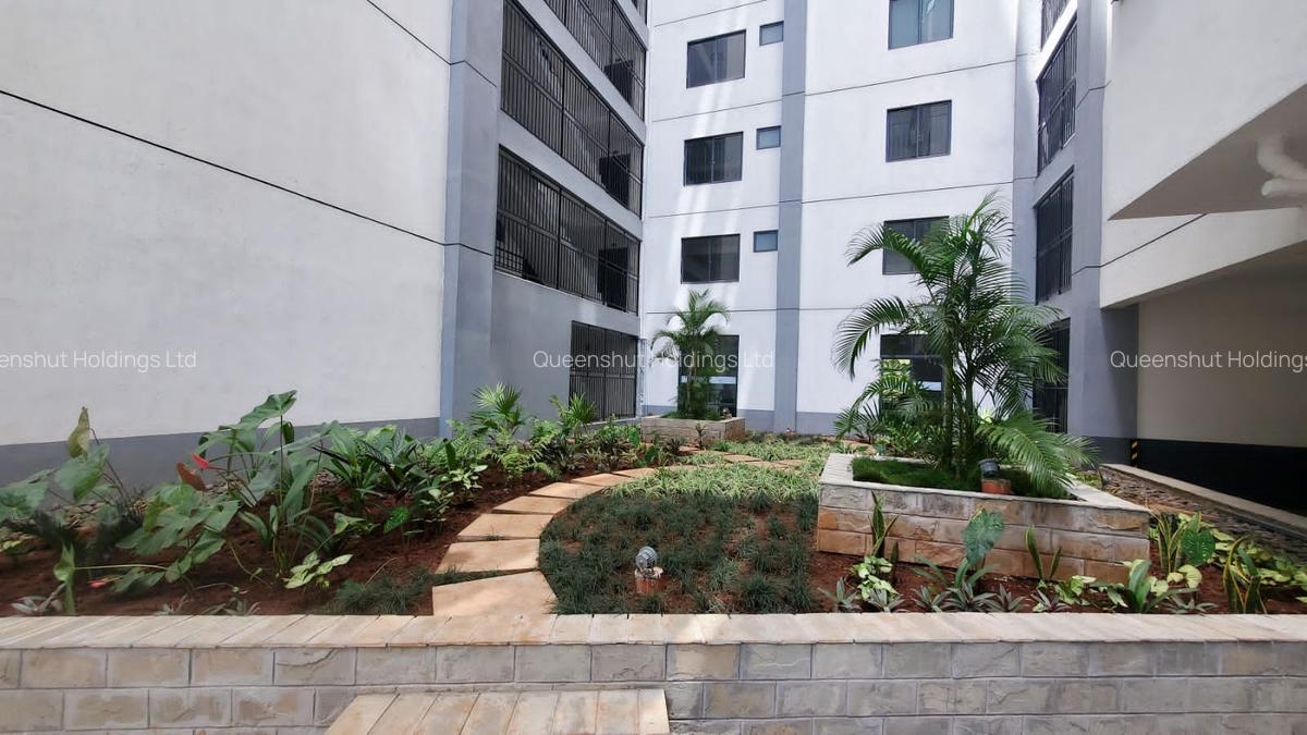 1 Bed Apartment with En Suite in Westlands Area - 15