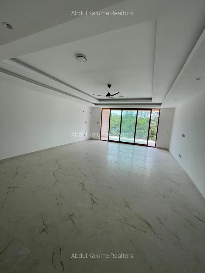 Serviced 3 Bed Apartment with En Suite at Nyali - 7