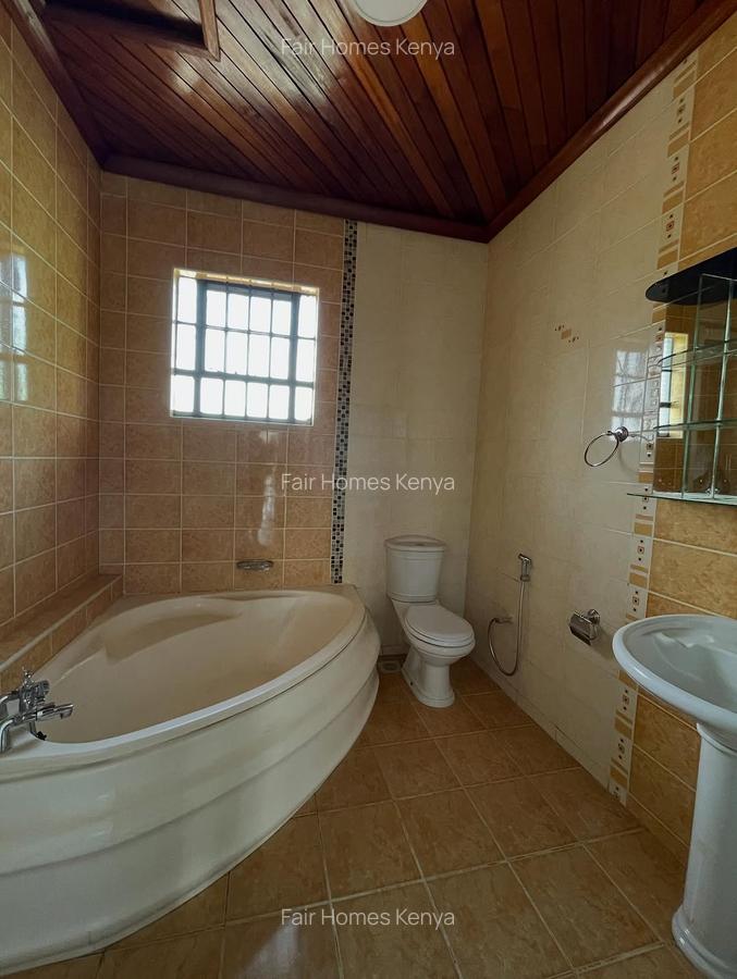 5 Bed Townhouse with En Suite at Lavington Green - 11