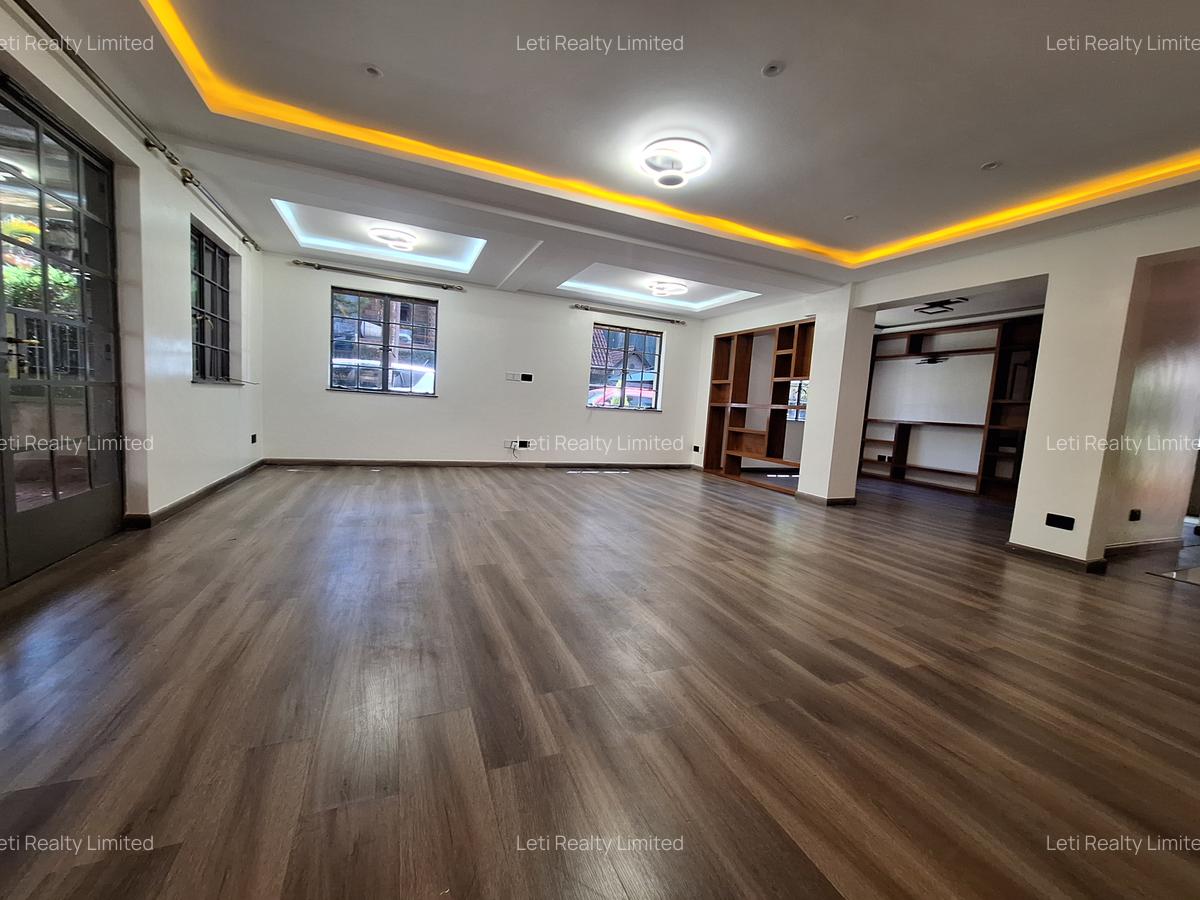 4 Bed Townhouse with En Suite in Lavington - 4