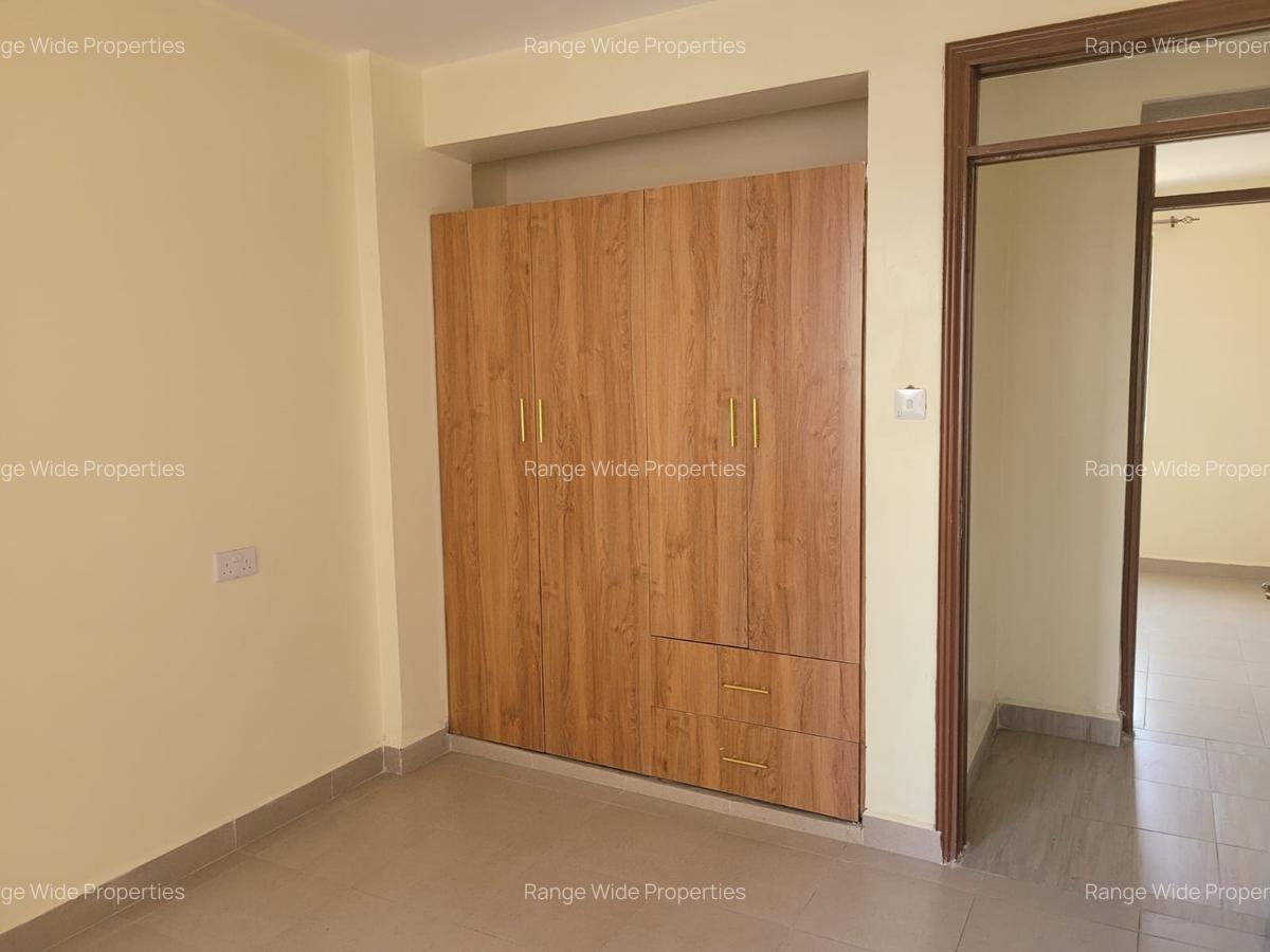 2 Bed Apartment with En Suite at Parklands - 5