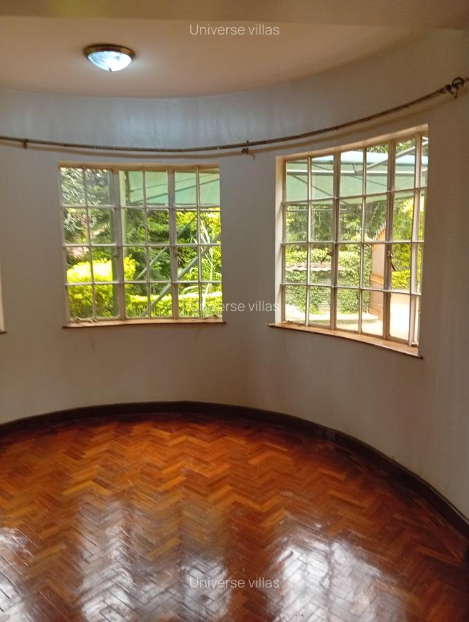 5 Bed Townhouse with En Suite at Karen - 6