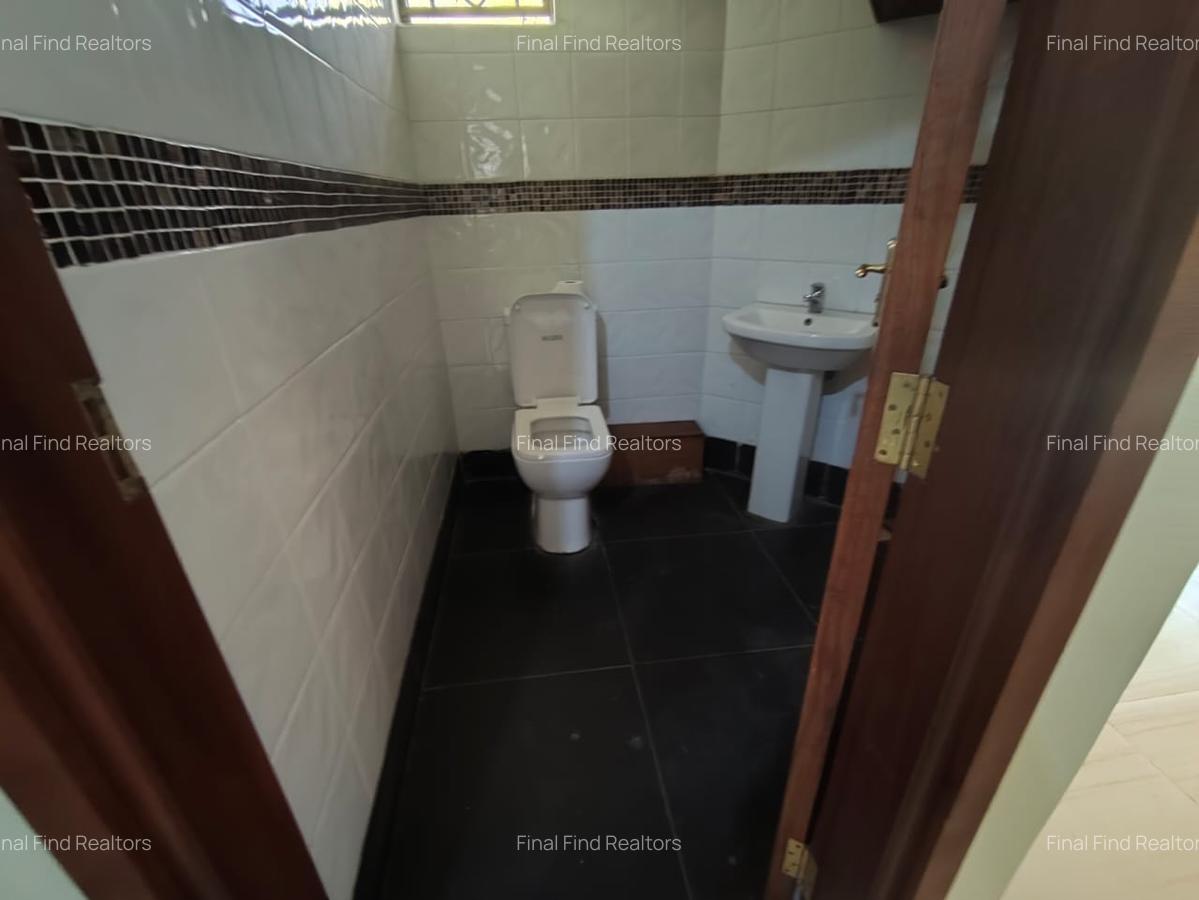 2 Bed House with En Suite in Runda - 20