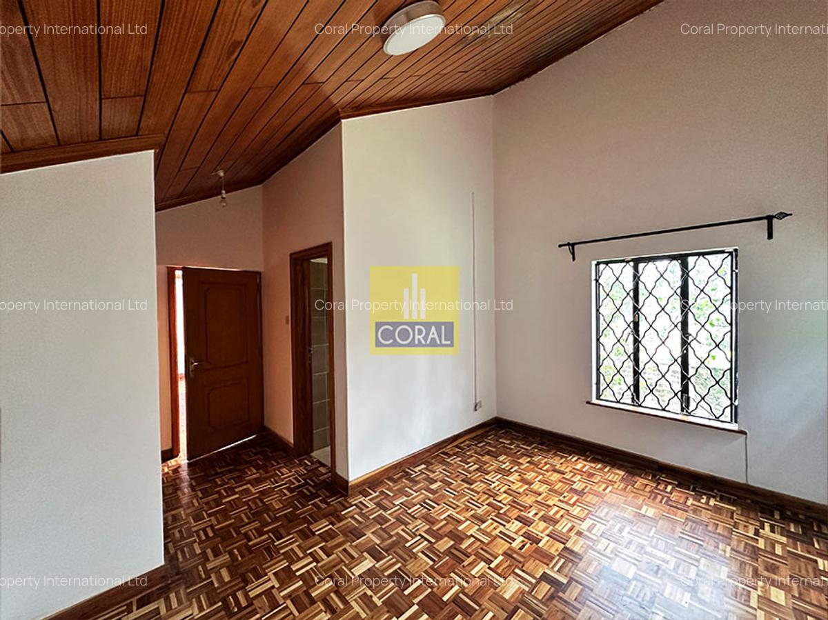 4 Bed House with Swimming Pool in Runda - 17