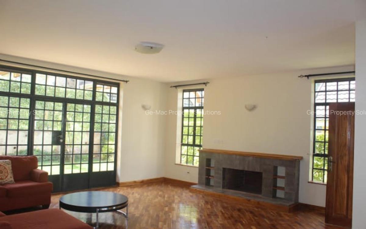 4 Bed Townhouse with En Suite in Kiambu Road - 12