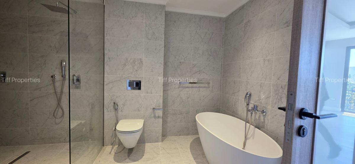 4 Bed Townhouse in Runda - 13