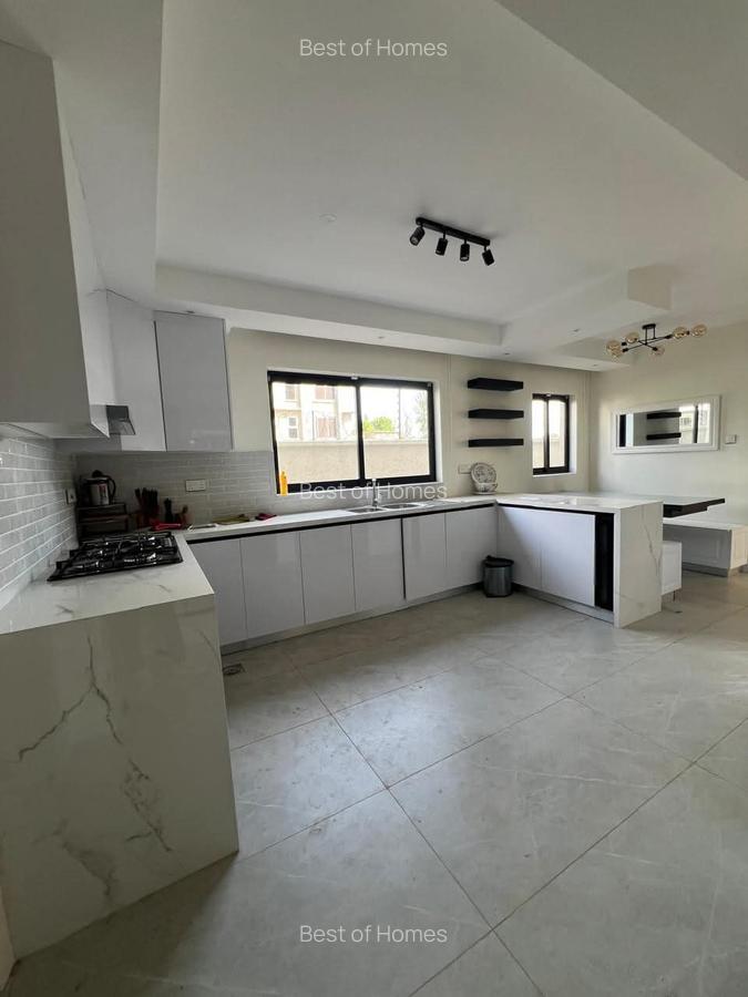 4 Bed Townhouse with En Suite in Loresho - 2