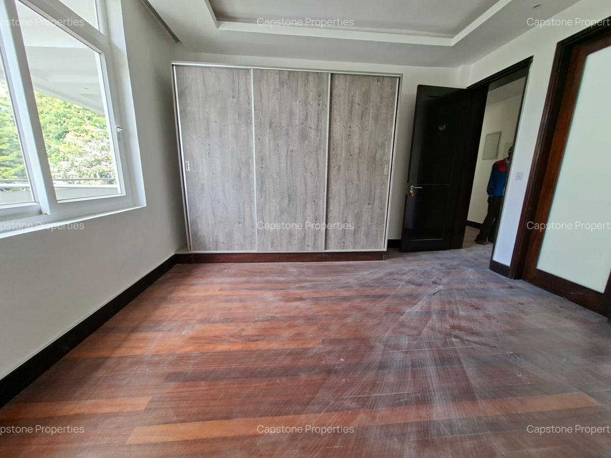 5 Bed House with En Suite at Runda - 7