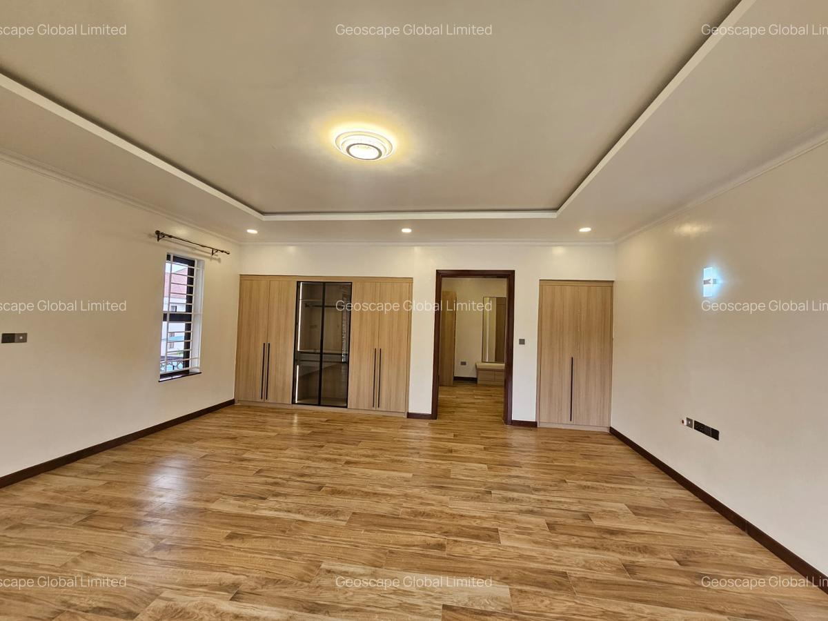 5 Bed House with En Suite in Karen - 8