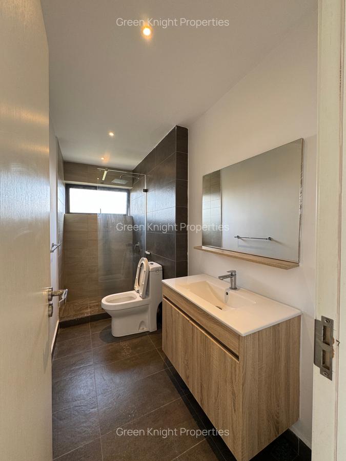 Serviced 2 Bed Apartment with En Suite in Lavington - 18