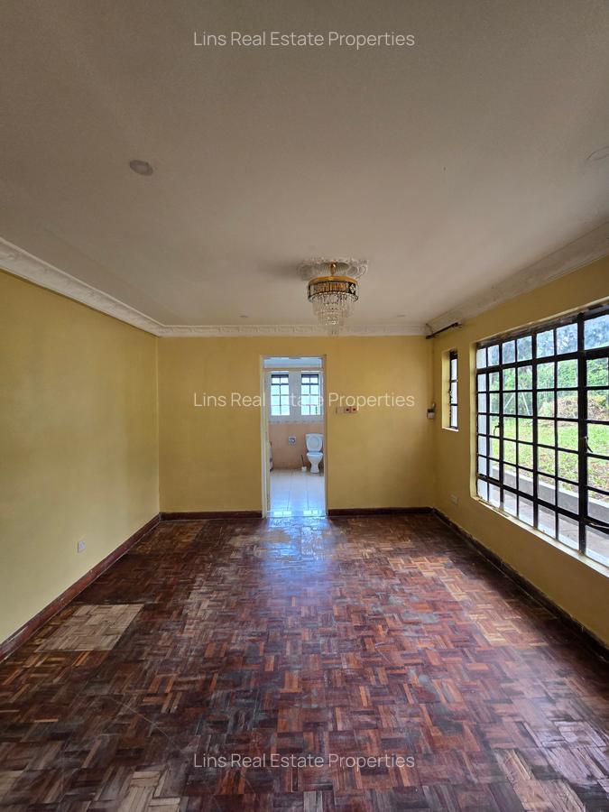 5 Bed House with En Suite in Loresho - 10