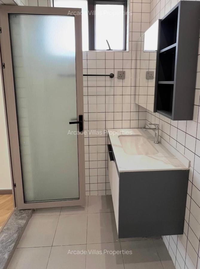 4 Bed Apartment with En Suite in Kileleshwa - 15