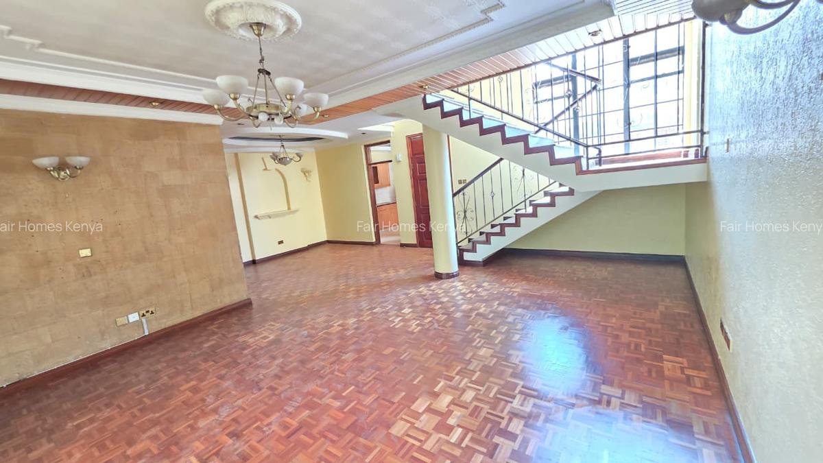 4 Bed Townhouse with En Suite at Manyani East - 12