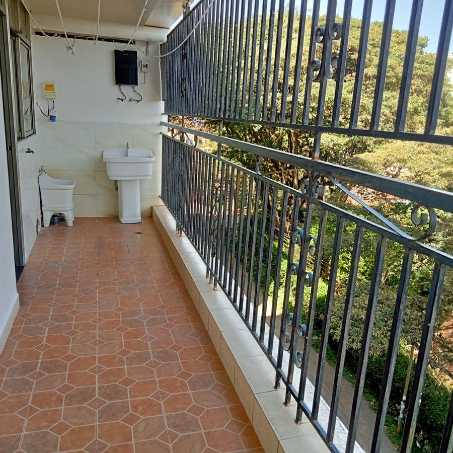 4 Bed Apartment with En Suite at Kilimani - 10