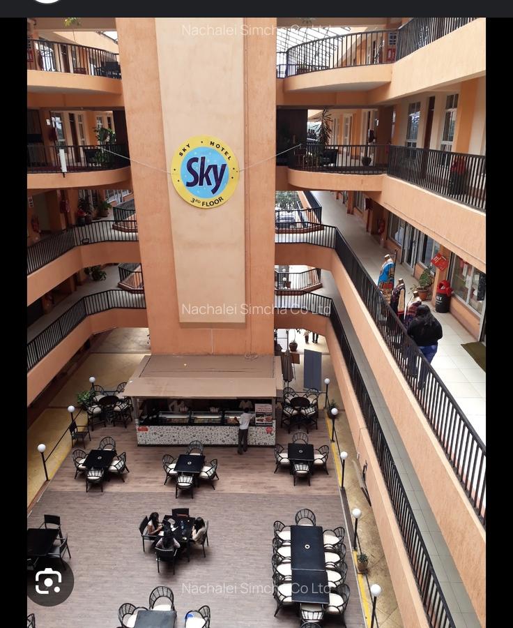 85,000 ft² Commercial Property with Lift at 4Th Parklands - 6