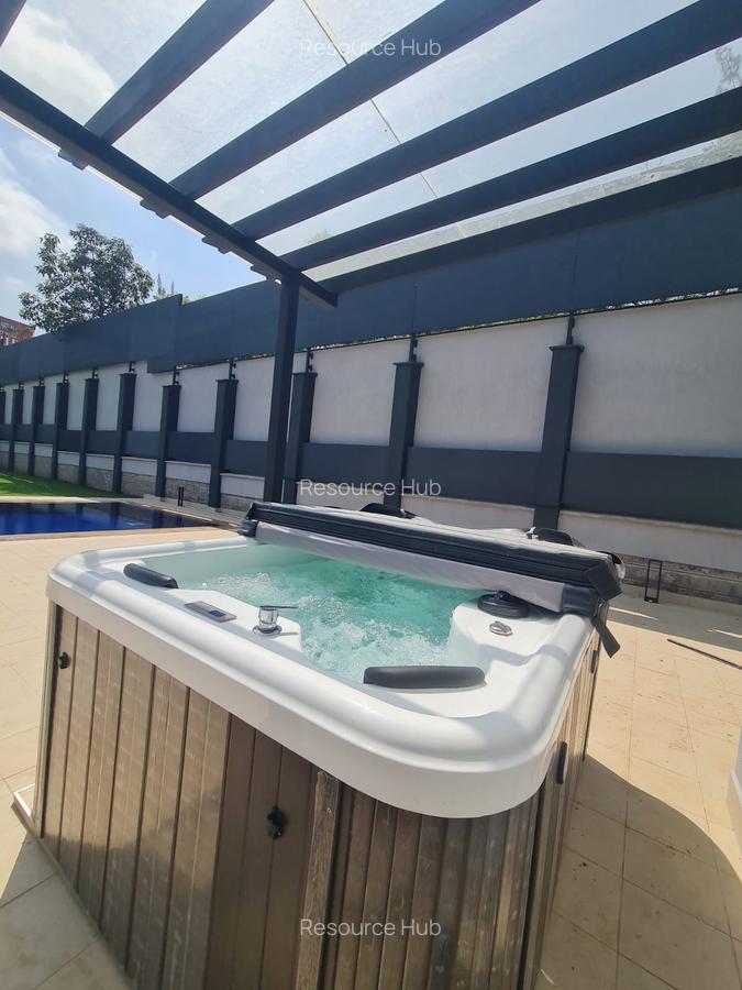 5 Bed House with En Suite at Nyari - 4