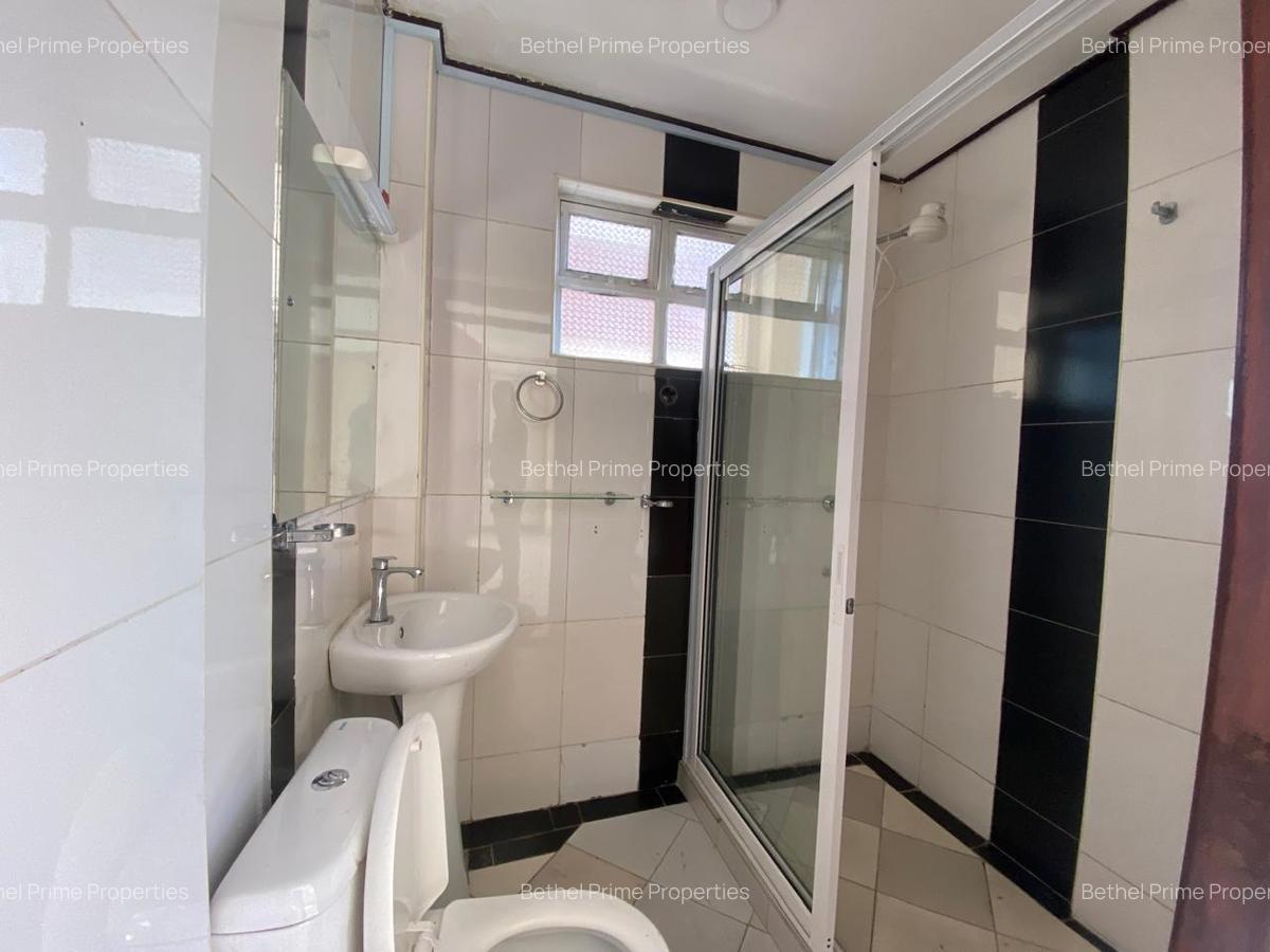 Studio Apartment with En Suite in Westlands Area - 9