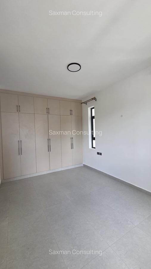 2 Bed Apartment with En Suite in Westlands Area - 6