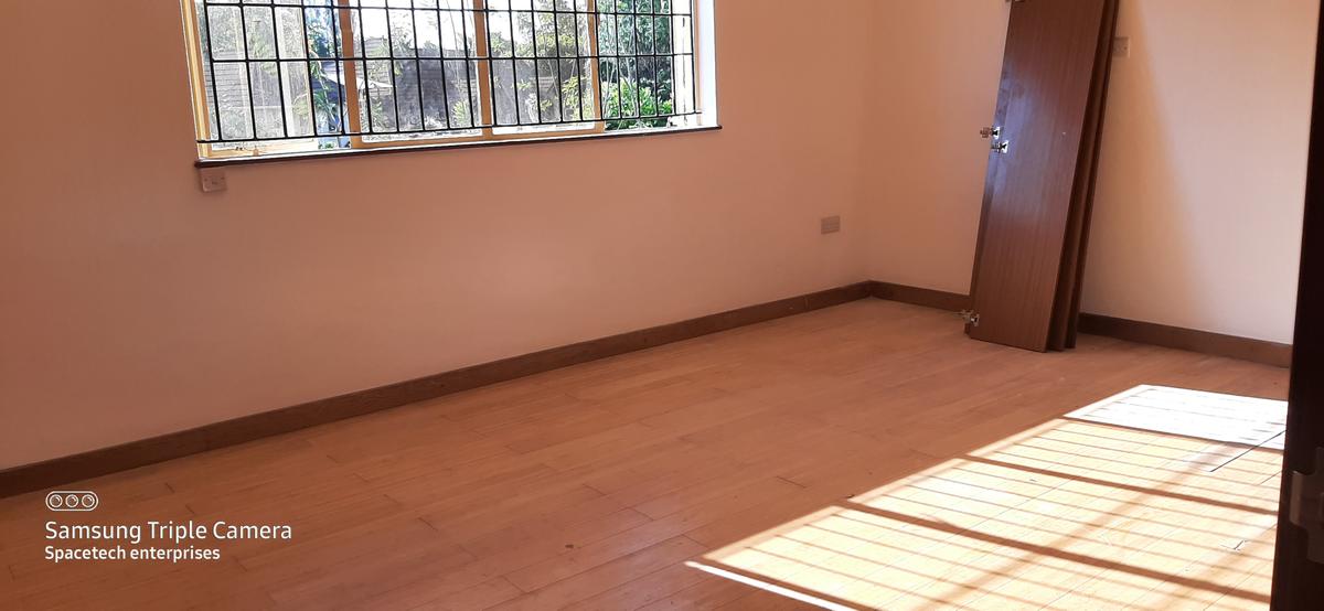 4 Bed Townhouse with En Suite in Runda - 6