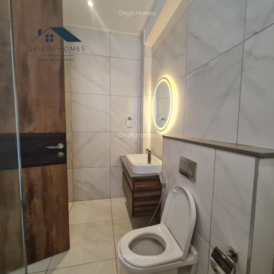 2 Bed Apartment with En Suite at Peponi Road - 7