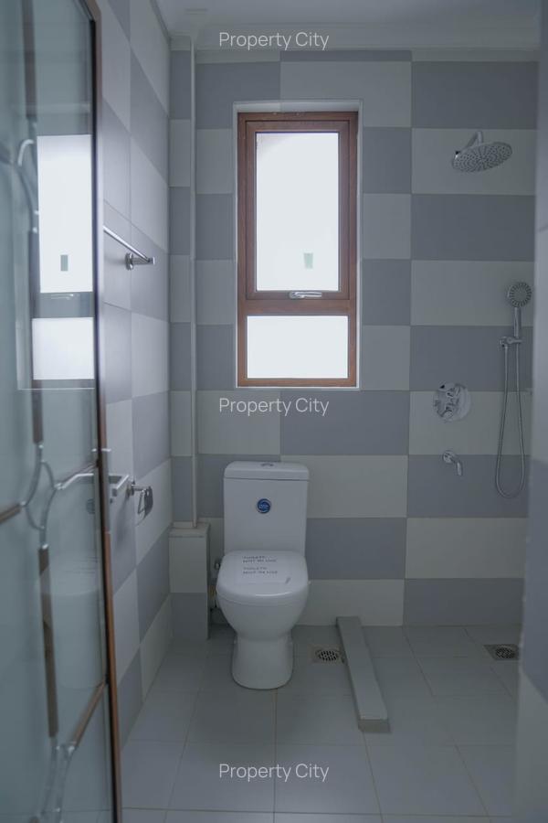 4 Bed House with En Suite at Riabai Road - 5