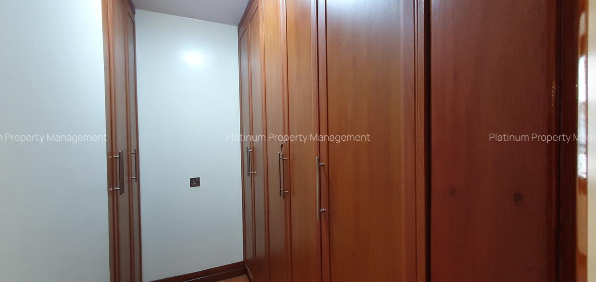 3 Bed Apartment with En Suite in Westlands Area - 12