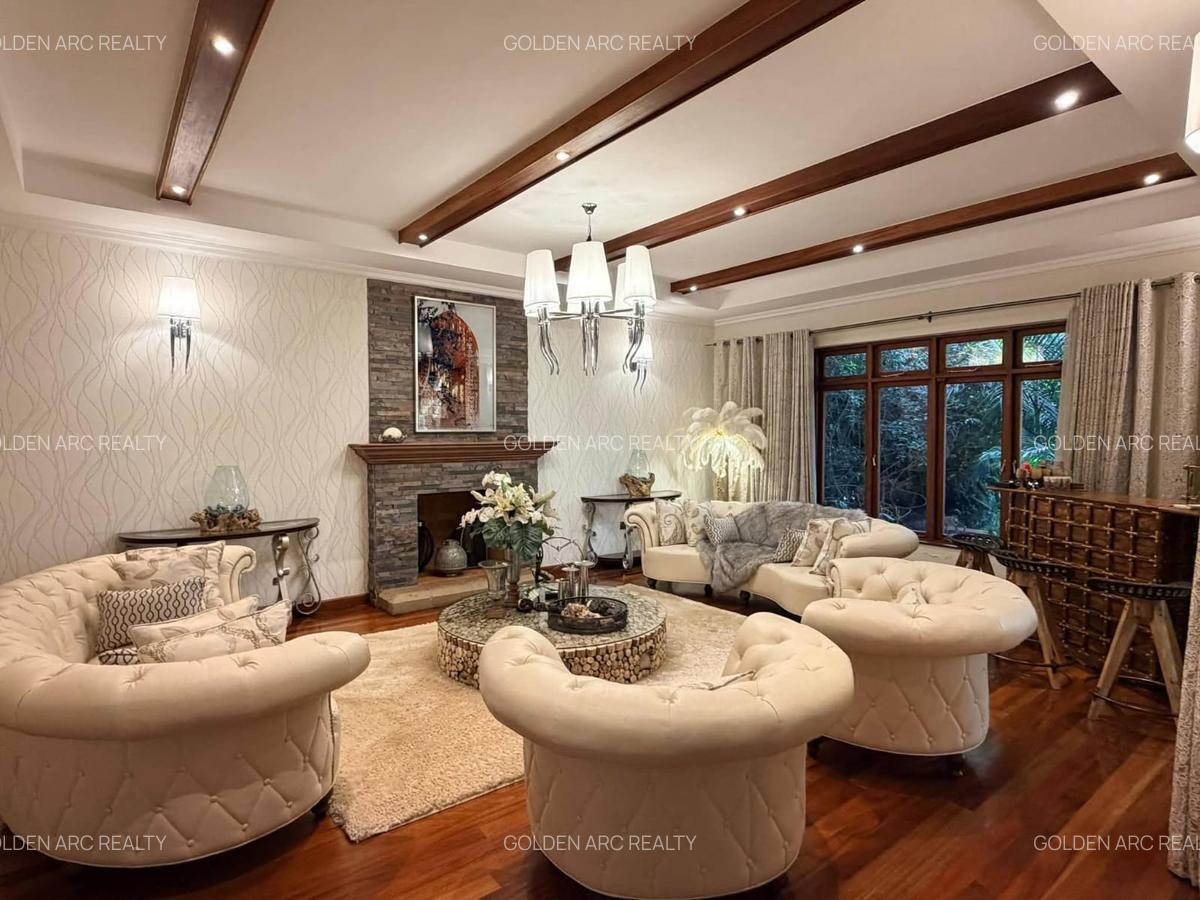 5 Bed Townhouse with En Suite in Karen - 10