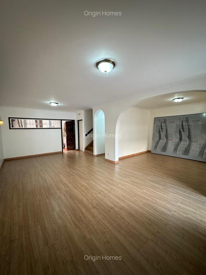 3 Bed Townhouse with En Suite at Westlands - 13