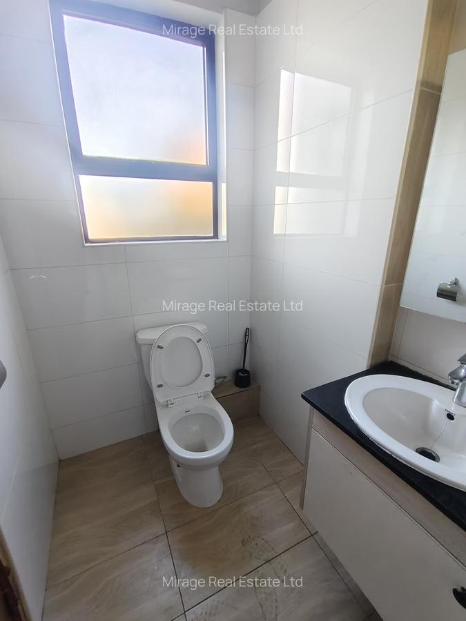 3 Bed Apartment with Gym in Thome - 16